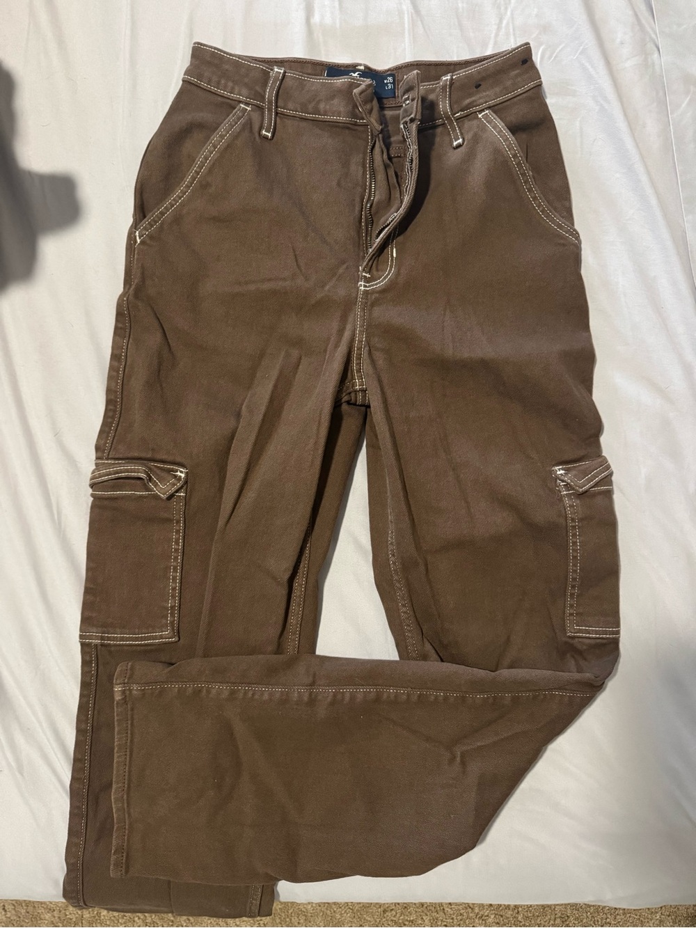 Hollister Brown Straight-Leg Cargo Pants with Contrast Stitching